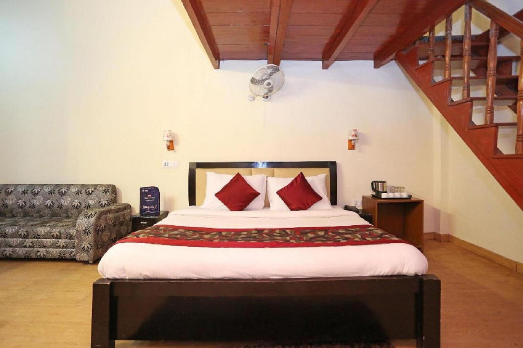 Goroomgo Moon Nainital Near Naini Lake - Parking & Lift Facilities -Hygiene And Spacious Room - Best Seller Exterior foto