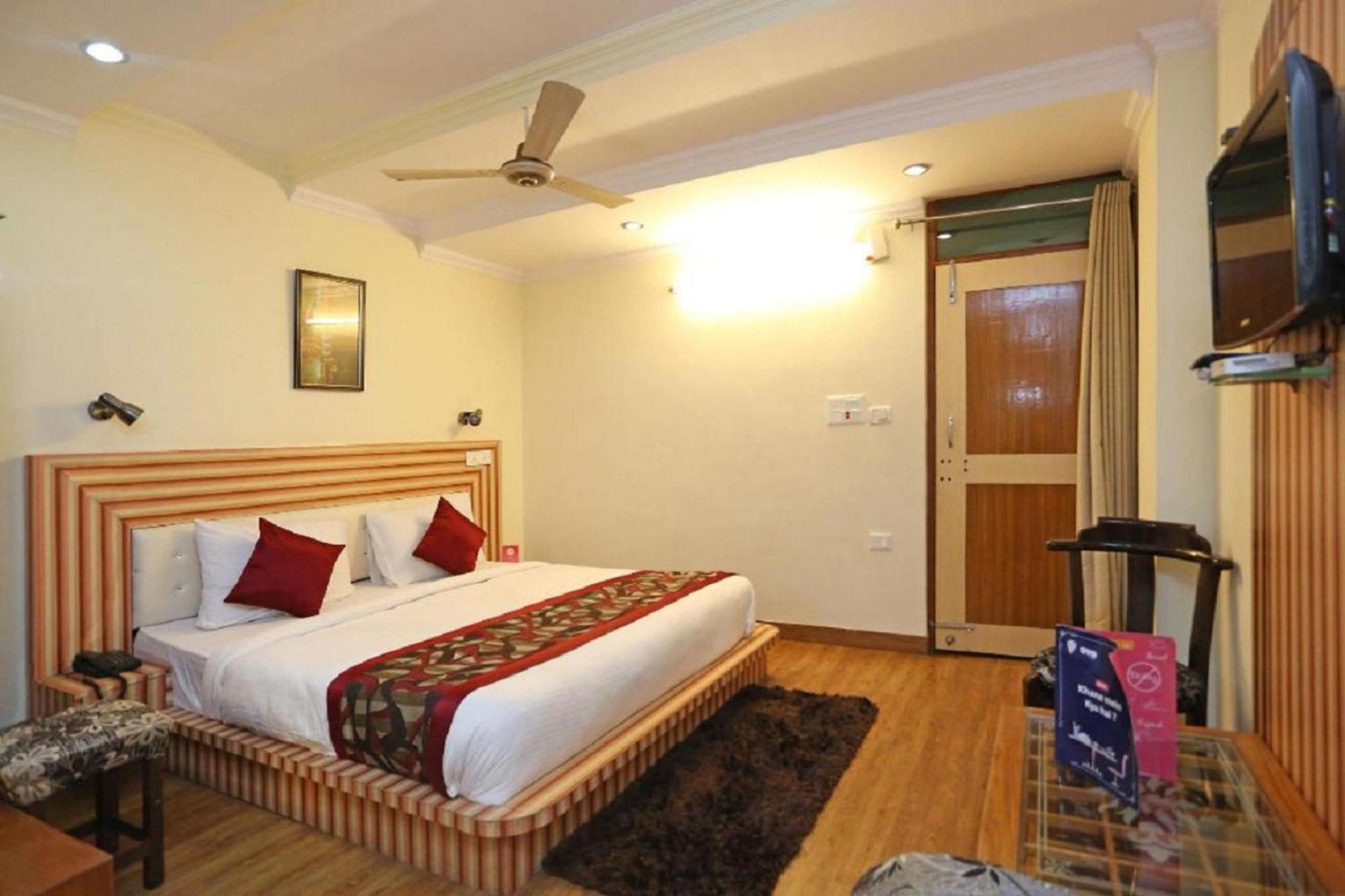 Goroomgo Moon Nainital Near Naini Lake - Parking & Lift Facilities -Hygiene And Spacious Room - Best Seller Exterior foto