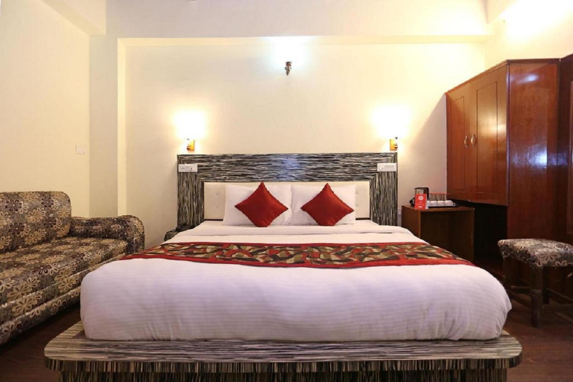 Goroomgo Moon Nainital Near Naini Lake - Parking & Lift Facilities -Hygiene And Spacious Room - Best Seller Exterior foto